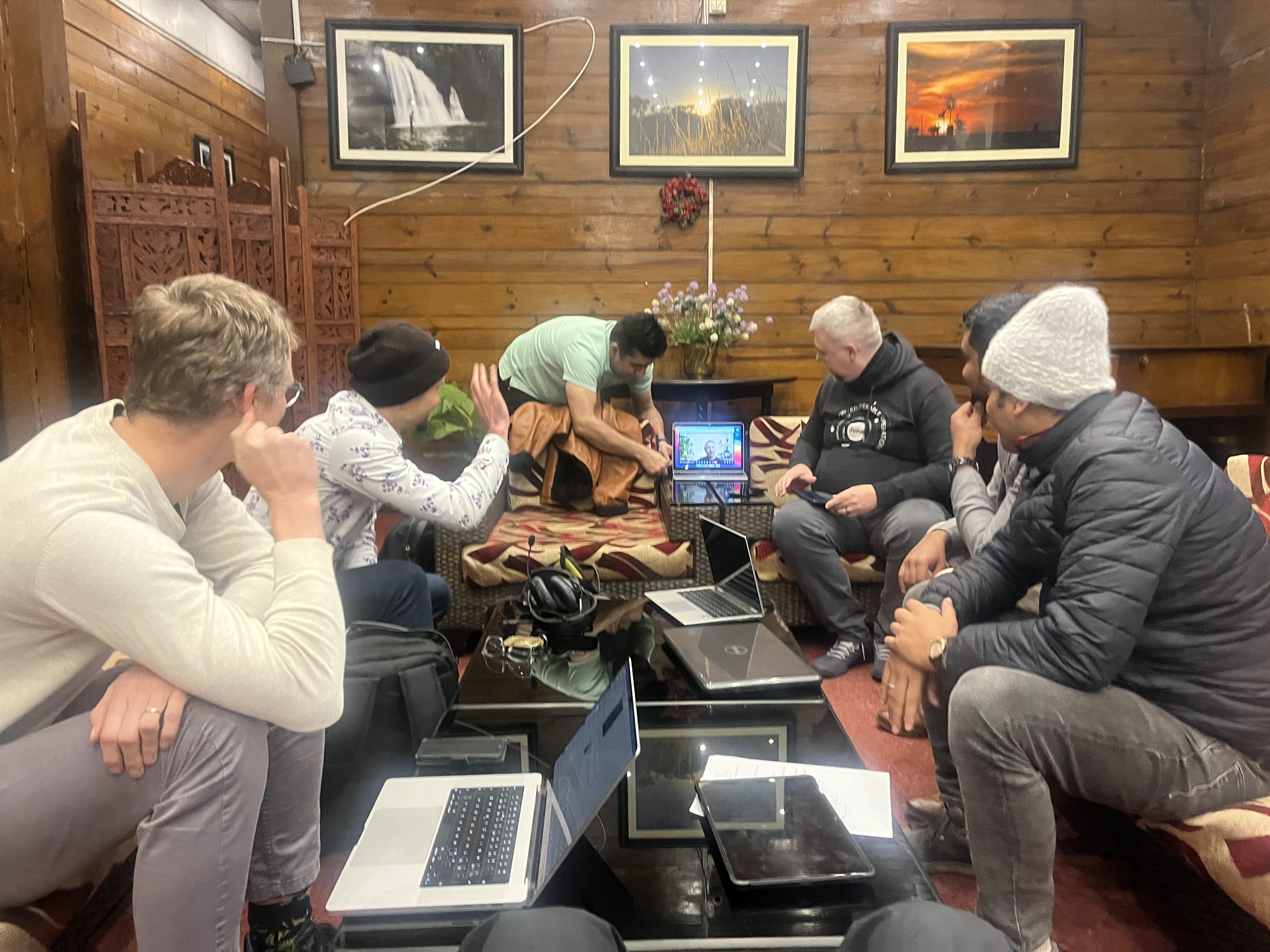 Earthbanc.io - India tech team collaboration